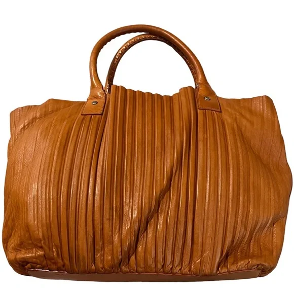 Vintage Giorgio Armani Tan Pleated Lamb Leather Shoulder Bag Satchel - Picture 1 of 15